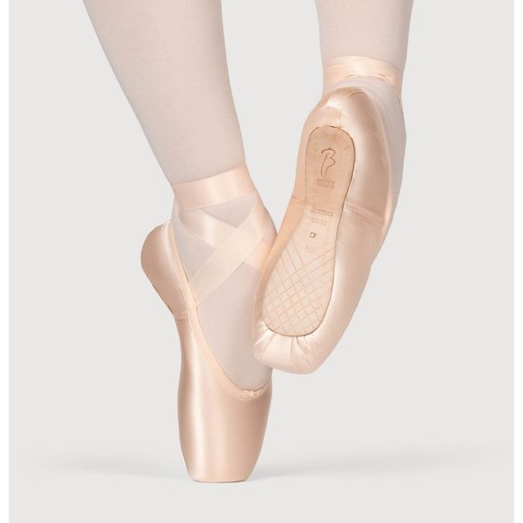 BLOCH Aspiration Ballet Pointe Shoes  - S0105 - Size 030A - Picture 1 of 10